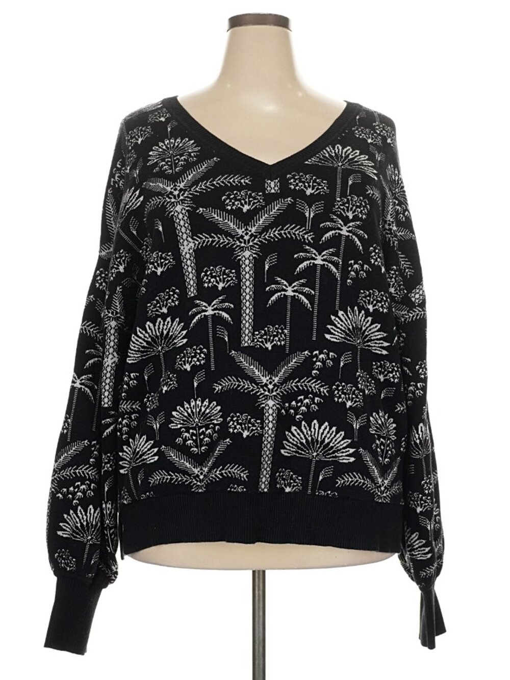 MIXED BY NASRIN Paloma Print V-Neck Pullover Sweater - Size 3X